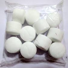 NAPHTHALENE BALLS - SMALL PKT